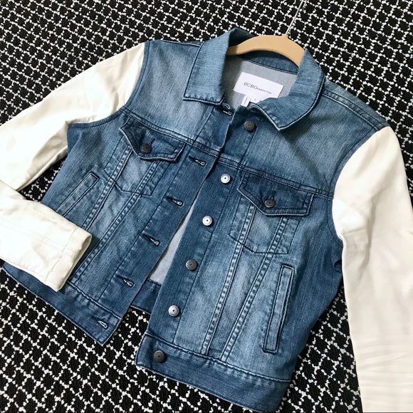 denim jacket with white sleeves